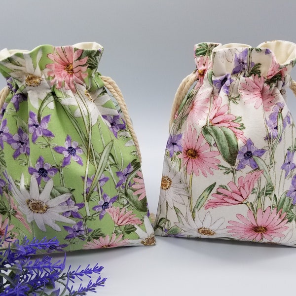 Reusable Drawstring Bag | Daisy Bag | 2-layer Toy bag | Cosmetic bag| Toiletry Bag | Travel bag | Wedding Bag | Made in Texas USA