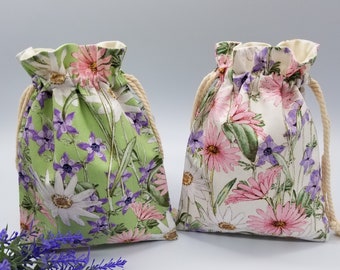 Daisy Wildflower Drawstring Bag
