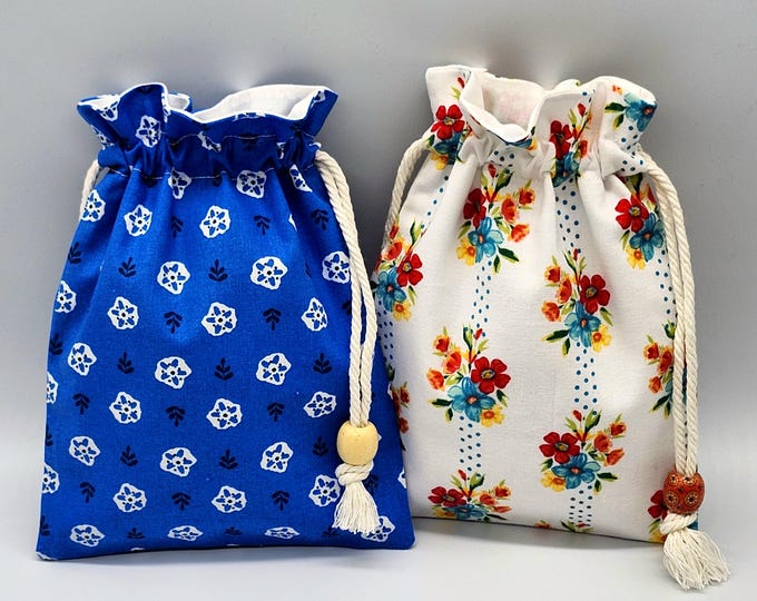 Small Flower Drawstring Fabric Bag