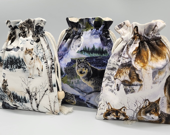 Wolf drawstring bag