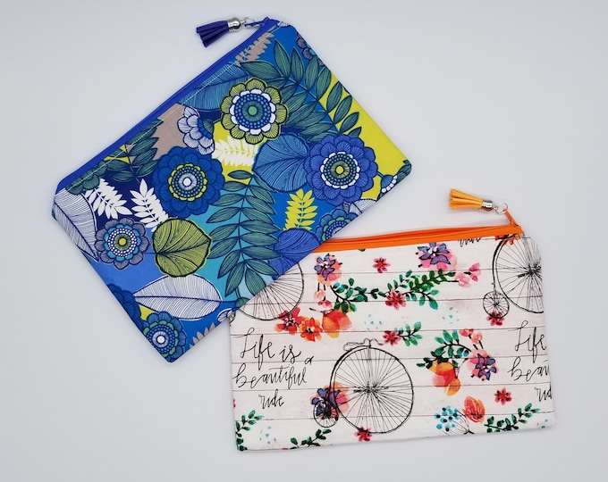 Vintage Blue and White Floral Bag