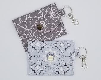 Gray Rose Flower Pouch