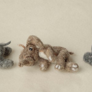 felted newborn baby  elephants,baby photo prop