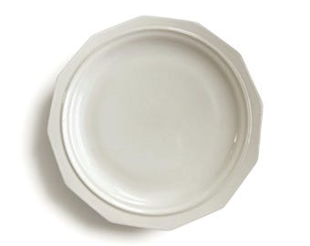 Pfaltzgraff “Heritage White” Dinner Plate Sold Individually