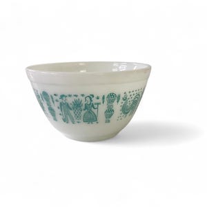 Vintage Pyrex #401 Mixing Bowl * Butterprint