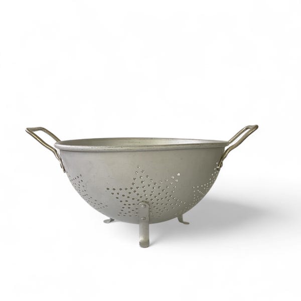 9” Vintage Mirro Aluminum 7-Star Aluminum Colander