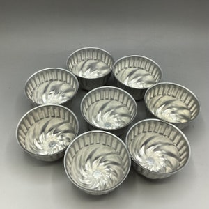 Vintage Gelatine Molds * Individual Aluminum Tins * Set of 8