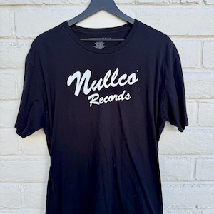 Nullco Records Nine Inch Nails Trent Reznor T-Shirt Pretty Hate Machine Downward Spiral Mank Fincher Bowie Manson Nirvana 90s Nostalgia