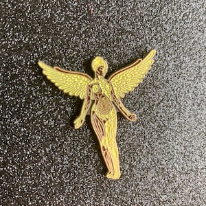 Nirvana In Utero Pin Kurt Cobain Dave Grohl Heart-Shaped Box 90s Nostalgia