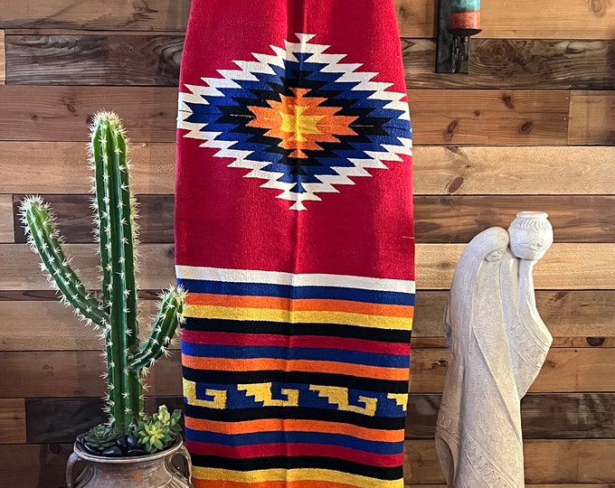 Southwest Woven Mesa Throw Blanket in Red