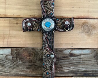 Western Moments Unisex 15 X 21 Metal Wall Cross Brown One Size Western Moments Unisex 15 X 21 Metal Wall Cross Brown One Size
