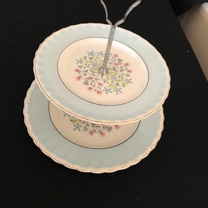 Beautiful grindley cream petel 2 tier cake stand plates