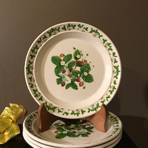 Set of 4 Gougers Portmeirion SUMMER STRAWBERRIES Dinner Plate Made in England,