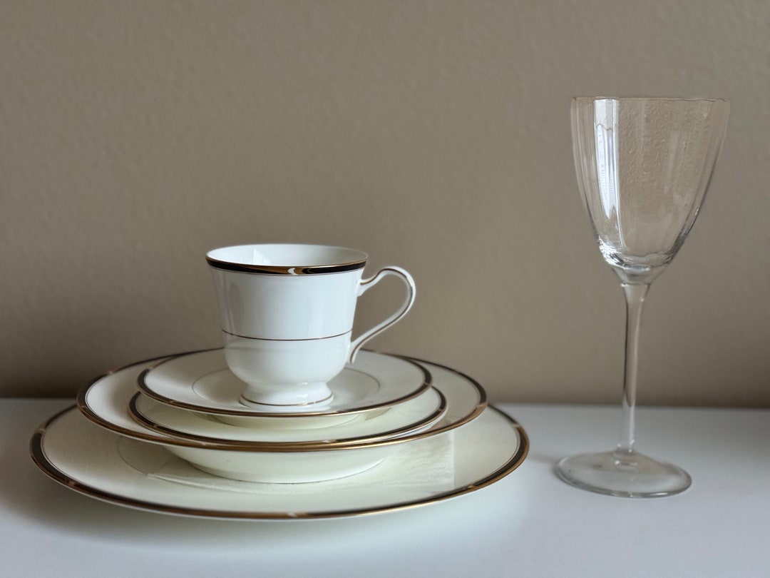 Elegant Mikasa Academy CAH05 Chaos Japan Bone China