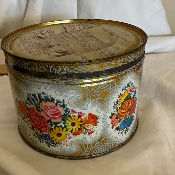 Vintage 1958 Tin Mrs. Leland's Old Fashioned Golden Butter Bits,  Good Condition