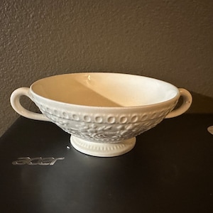 One Vintage WEDGWOOD Wellesley Footed Cream Soup Bowl, Mint condition