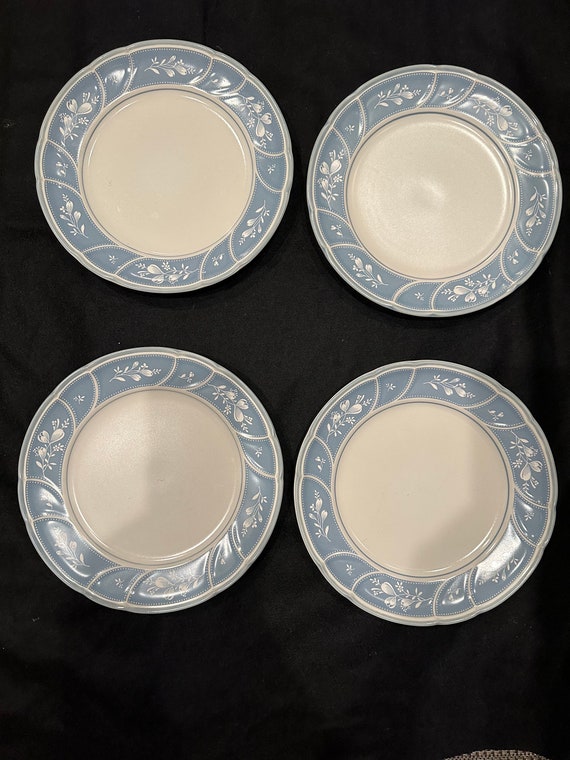 食器 Noritake 4plates& 3 bowls s-l400.jpg
