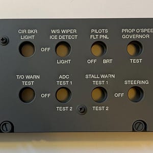 Q400 Captains Side Panel