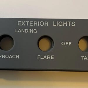 Q400 Left Side Exterior Lights Panel