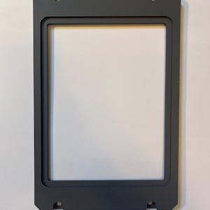 Q400 Display Unit Bezel