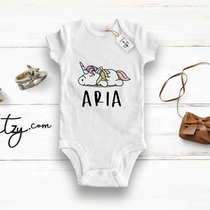 Personalised Unicorn Baby Grow  - Organic Cotton  // Tintzy™ / Personalized Unicorn Gifts , Baby Shower Gifts , Unicorn gifts for girls