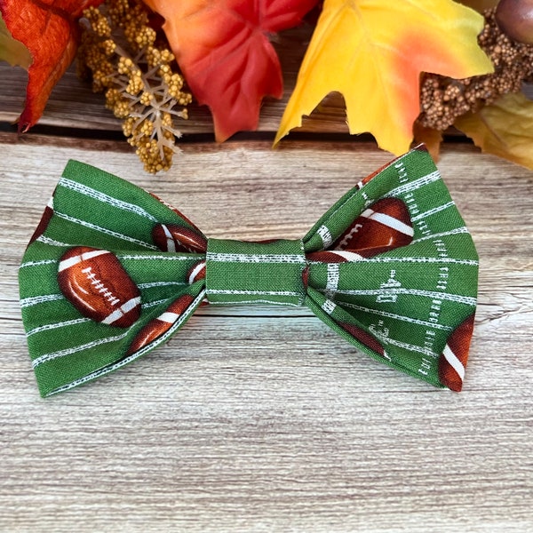 Football Field Bow Tie, Dog Game Day Apparel, Over The Collar Bowtie, Cute Boy Dog  Bow Tie, Dog Dad Gift, Dog Sport Bow Tie, New Puppy Gift