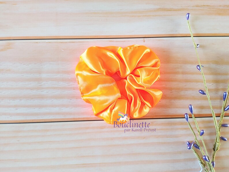 Scrunchie with light in handmade satin for normal size hair 7- Chouchou orange