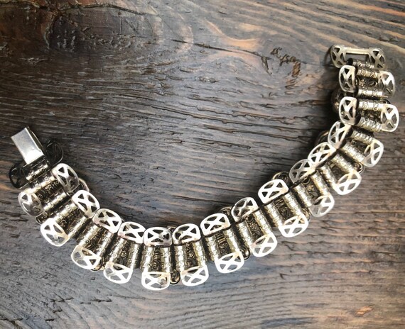 1960s beautiful unsigned book-chain bracelet! - image 7