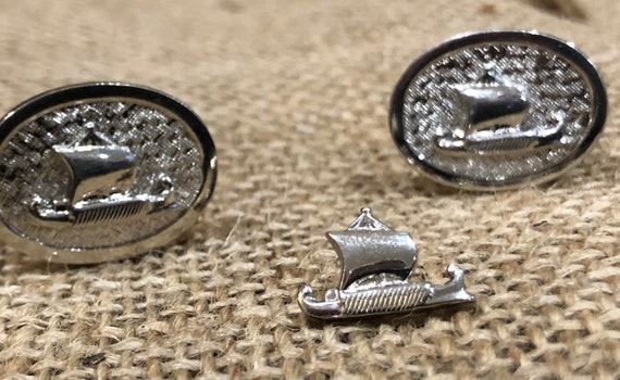 Spanish Ship Cufflinks and tie tack set in silver… - image 4