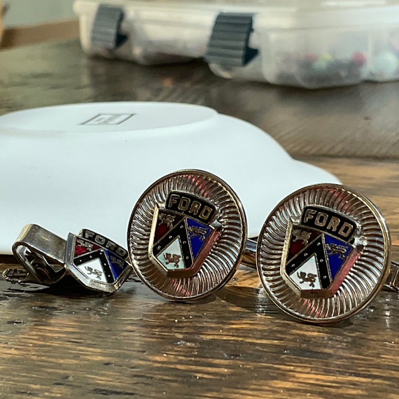 Vintage FORD Crest shield cufflinks and tie tac a… - image 1