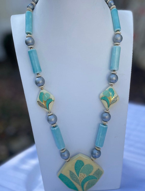 1970s Japanese Ceramic Arts and Craft Art Deco Revival Floral Necklace