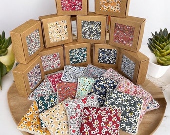 Boîte de 4 Lingettes Lavables en Coton fleurs et Éponge Bambou Doudou
