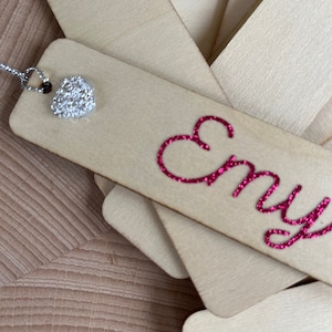 Customizable wooden bookmarks with decorative tassel and rhinestone heart Unique reading accessory rouge rose paillette