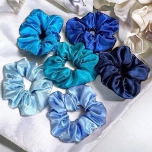 Satijnen scrunchie van 10 cm: elegantie en zachtheid voor alle gelegenheden afbeelding 1