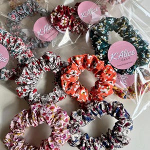 Paquet De 100 élastiques à Cheveux (chouchous) Multicolores - Taille Unique - Neuf Avec étiquettes