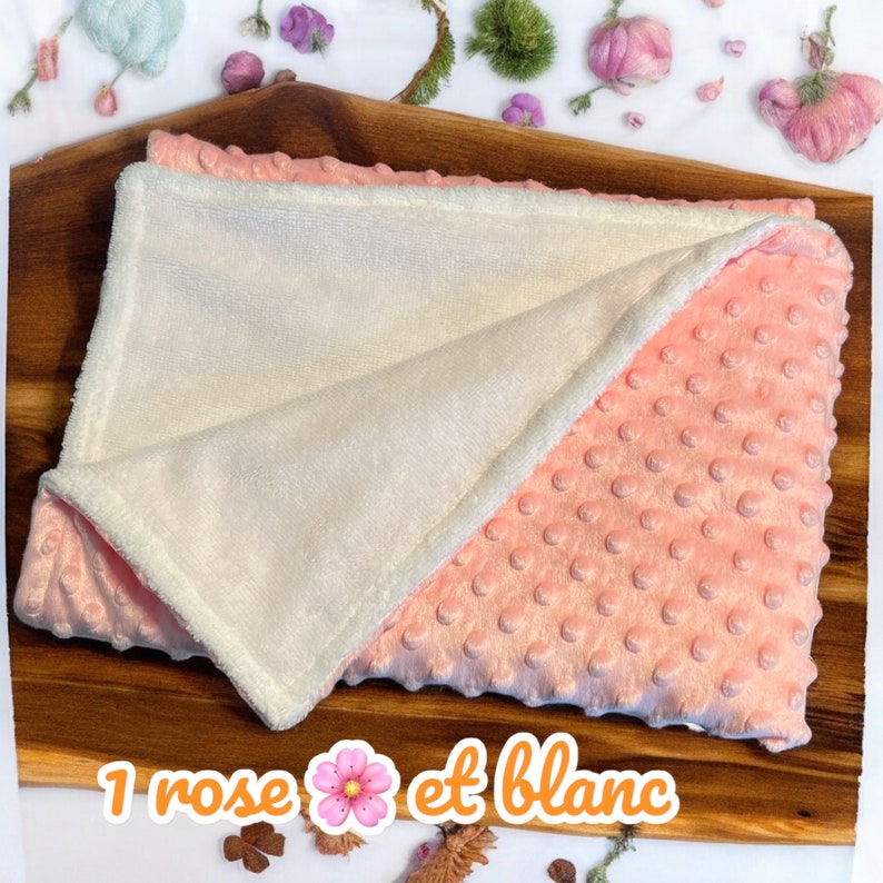 Douillette Couverture Bébé en Bambou et Minky Plusieurs Coloris Taille 75 cm sur 1 mètre personnalisation possible 1 ROSE/BLANC