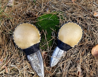 Sonajero chamánico. Maracas de cuero únicas. Herramienta chamánica. Instrumento de viaje espiritual. Ayuda para la meditación. Sonido curativo. Herramienta ceremonial