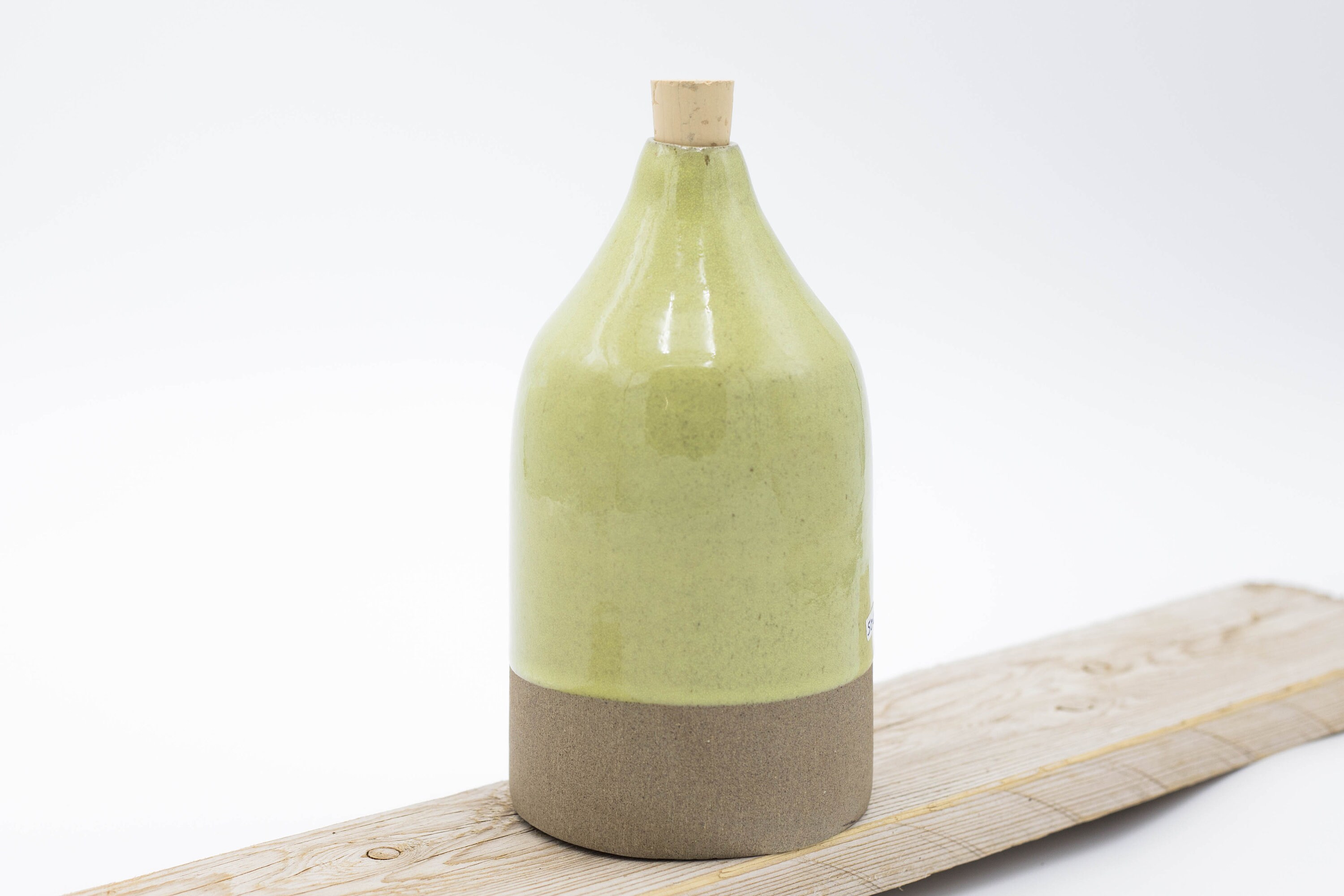 Bouteille en Céramique Artisanale Droite Lemon + 2 Bouchons | Grès