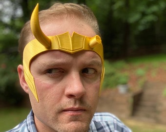 Broken Golden Trickster Crown - Made in US - DIY Cosplay Helmet - Fast Shipping - 3D Printed - Norse Mythology - 12 Colors - Replica Prop
