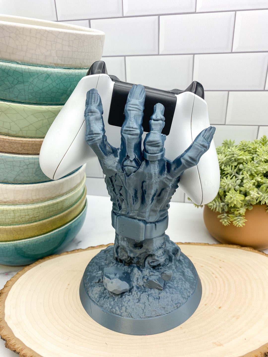 Controller Stand Zombie Hand, Zombie Controller Holder, Video Game Gift