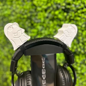 Ghost Attachment for Headset for Gamers, Tiny cute ghosts, Live Streaming Props, Witchy Goth Gaming Accessories, Gamer Gift, streaming gift