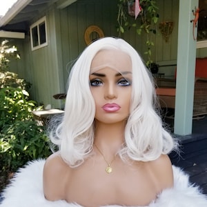 Platinum blonde or icy white lace front wig, high temperature resistant synthetic hair, Sabrina inspired wig, short curly blonde bob wig