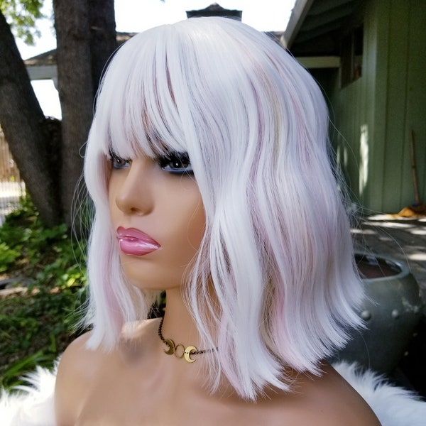 White pastel rainbow wig bob with bangs, wavy short synthetic heat resistant hair, unicorn mermaid costume pink yellow blue highlights