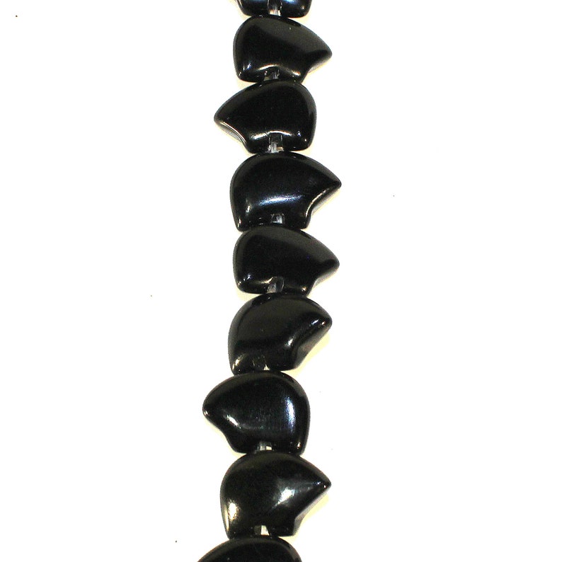 Black Agate Zuni Bear Bead Strand 13x18mm 31 Beads per Strand Etsy