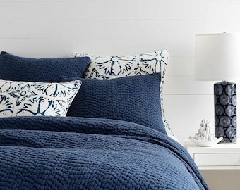 Trapunta Kantha tinta a mano blu indaco, coperta reversibile in cotone fatta a mano, trapunte di lusso per la biancheria da letto