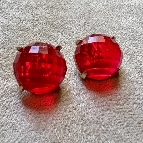 Vintage faux ruby clip on earrings