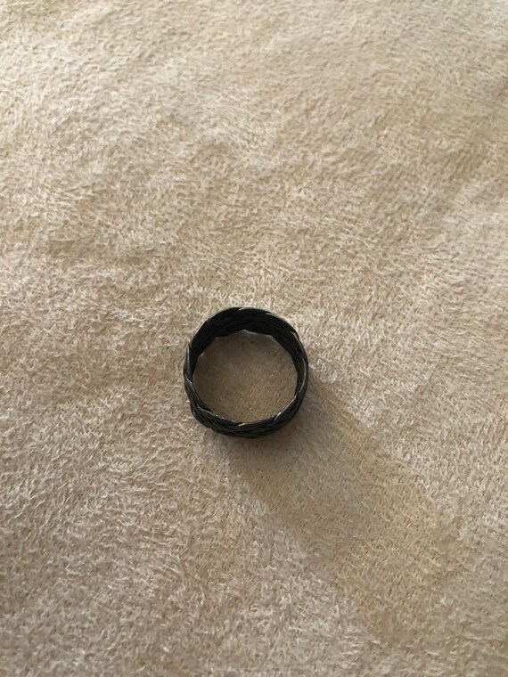 Silver ring with braided pattern - image 2