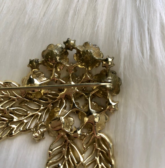 Vintage golden brooch with yellow and brown rhine… - image 3