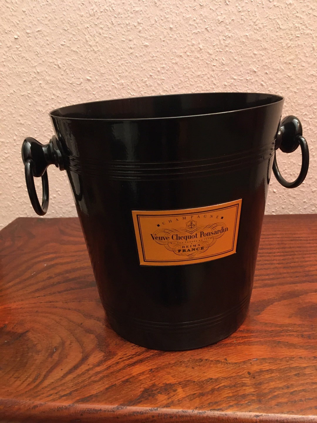 Seau à Champagne Veuve Clicquot Vintage - Plastique Moulé Noir - Neuf