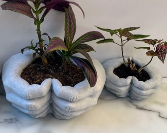 Heart shaped hands Planter  | Love planter | Hand Planter | Unique Planter  | Hands Plant pot